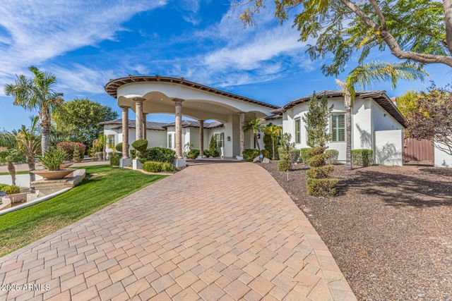 4734 W ELECTRA Lane, Glendale, AZ 85310