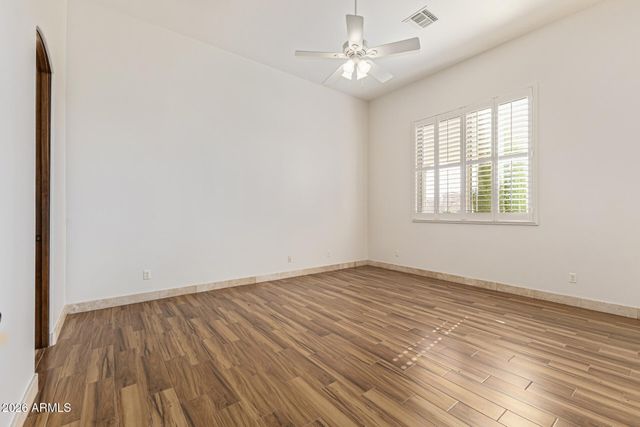 4734 W ELECTRA Lane, Glendale, AZ 85310