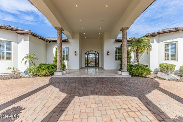 4734 W ELECTRA Lane, Glendale, AZ 85310