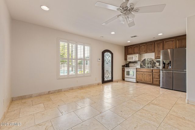 4734 W ELECTRA Lane, Glendale, AZ 85310