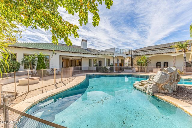 4734 W ELECTRA Lane, Glendale, AZ 85310