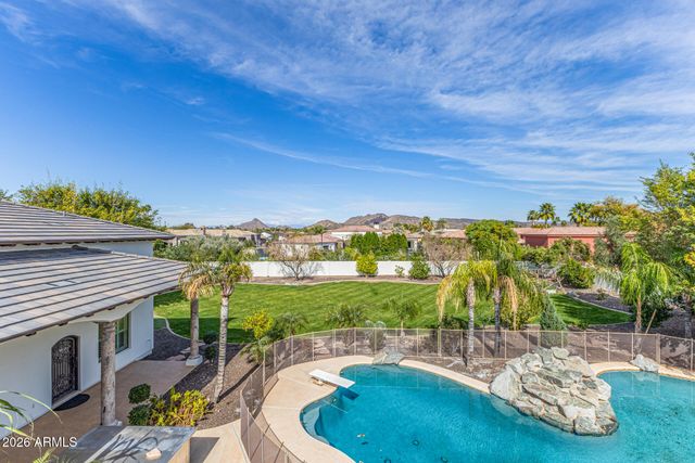 4734 W ELECTRA Lane, Glendale, AZ 85310