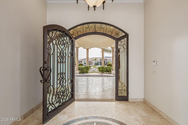 4734 W ELECTRA Lane, Glendale, AZ 85310