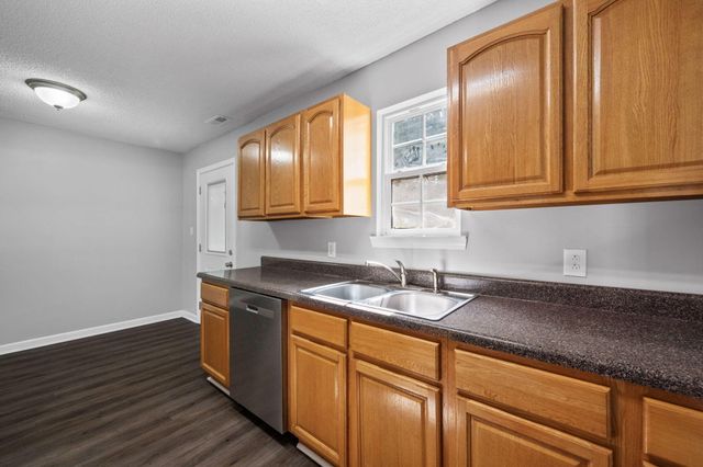 1610 Castleberry Avenue, Chattanooga, TN 37412