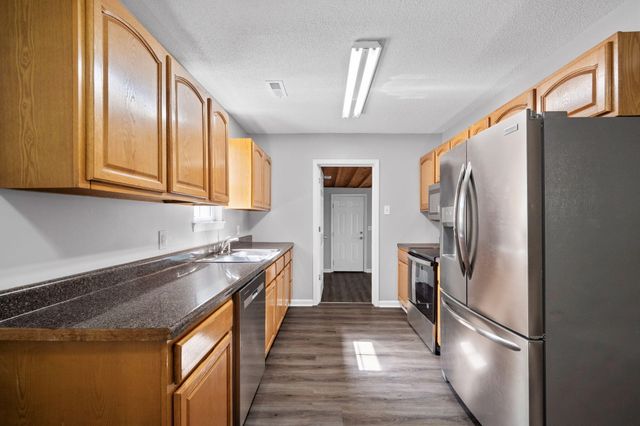 1610 Castleberry Avenue, Chattanooga, TN 37412
