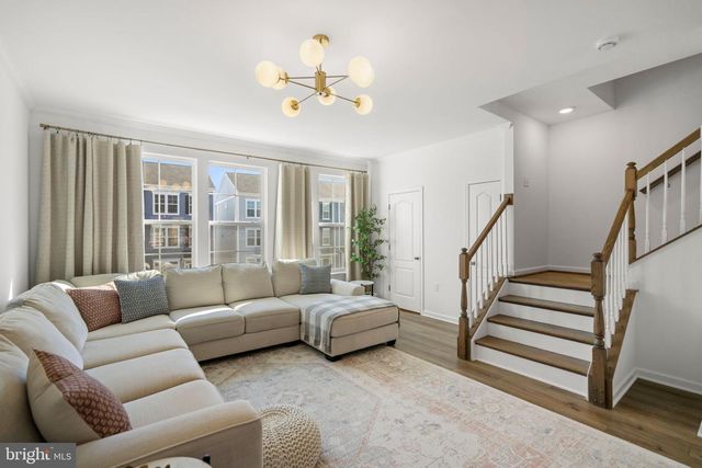 3137 ETON PL, Winchester, VA 22601