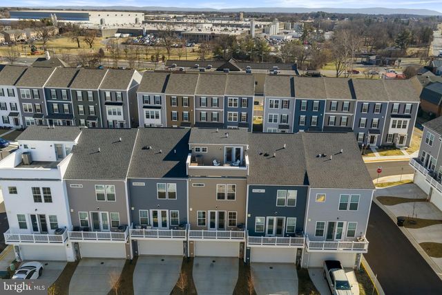 3137 ETON PL, Winchester, VA 22601