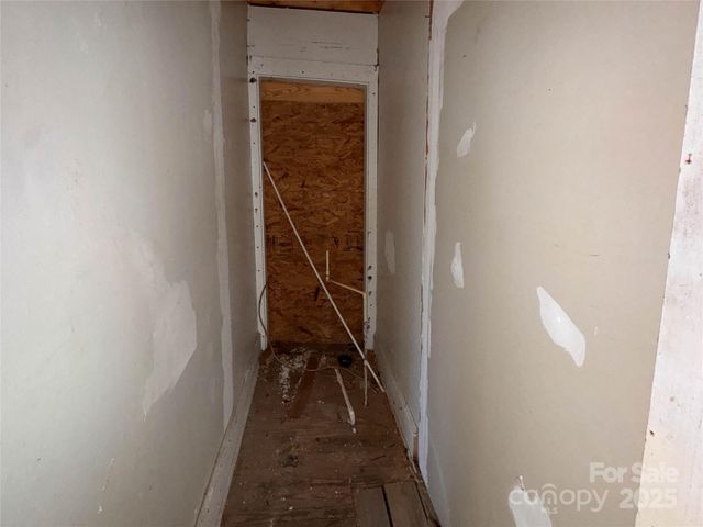 218 Cub Creek Road, Bakersville, NC 28705