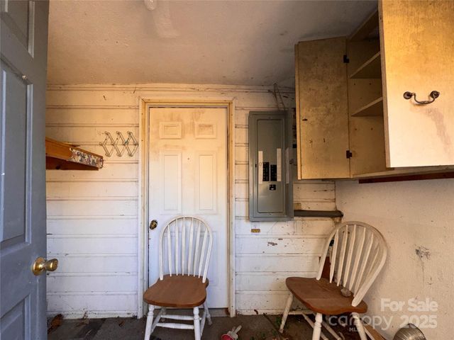 218 Cub Creek Road, Bakersville, NC 28705