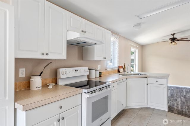 201 W Oakview Avenue #88, Centralia, WA 98531