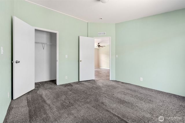 201 W Oakview Avenue #88, Centralia, WA 98531