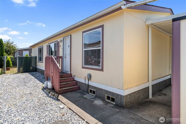 201 W Oakview Avenue #88, Centralia, WA 98531