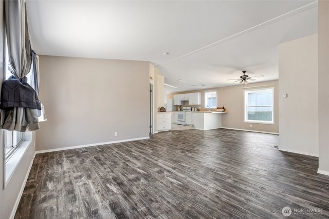 201 W Oakview Avenue #88, Centralia, WA 98531