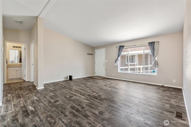 201 W Oakview Avenue #88, Centralia, WA 98531
