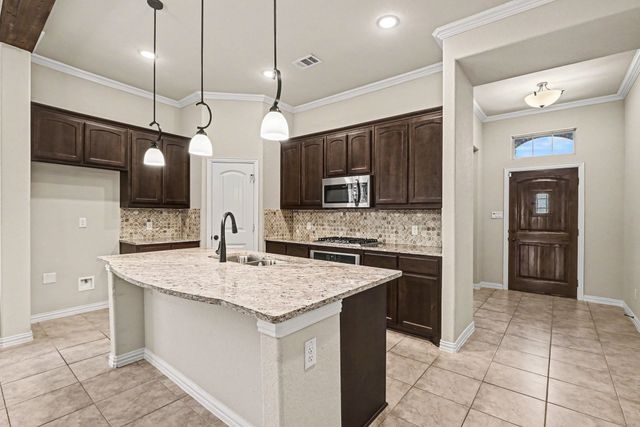 7656 Northumberland Drive, Fort Worth, TX 76179