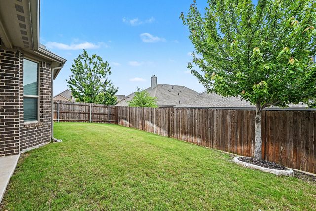 7656 Northumberland Drive, Fort Worth, TX 76179