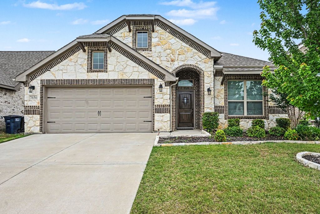 7656 Northumberland Drive, Fort Worth, TX 76179