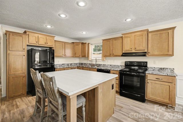 106 Beam Street, Lawndale, NC 28090