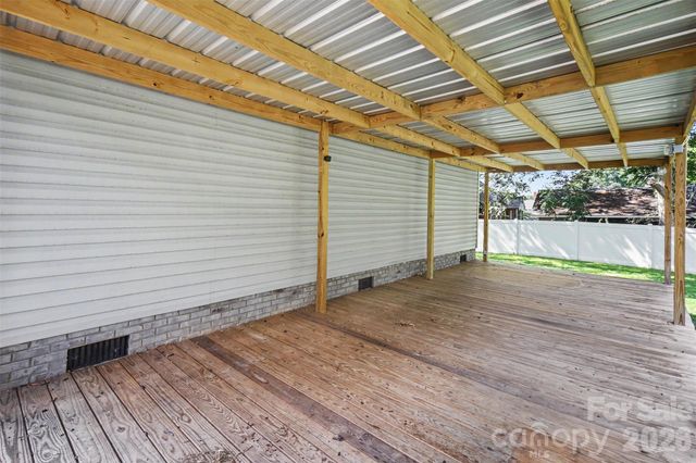 106 Beam Street, Lawndale, NC 28090