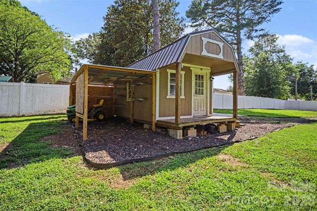 106 Beam Street, Lawndale, NC 28090