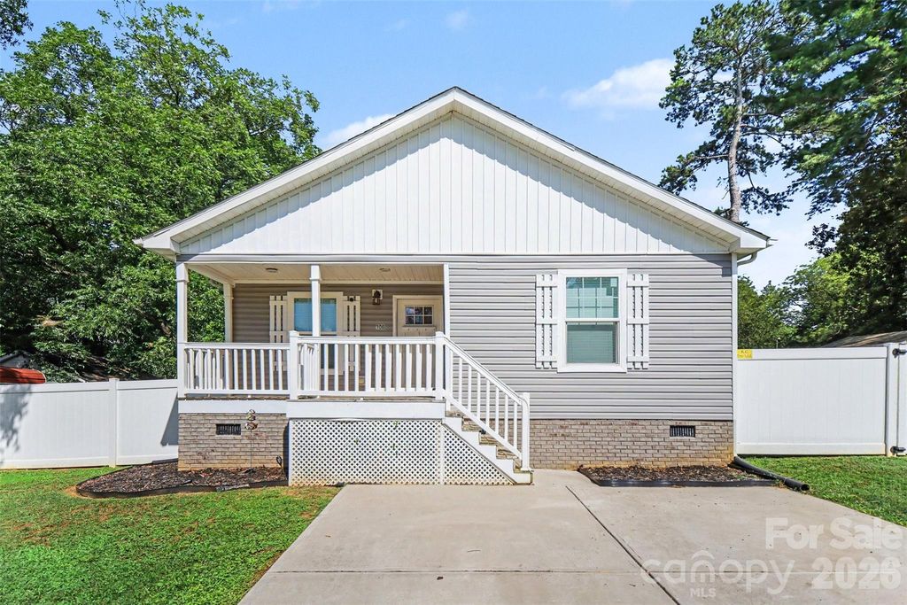 106 Beam Street, Lawndale, NC 28090