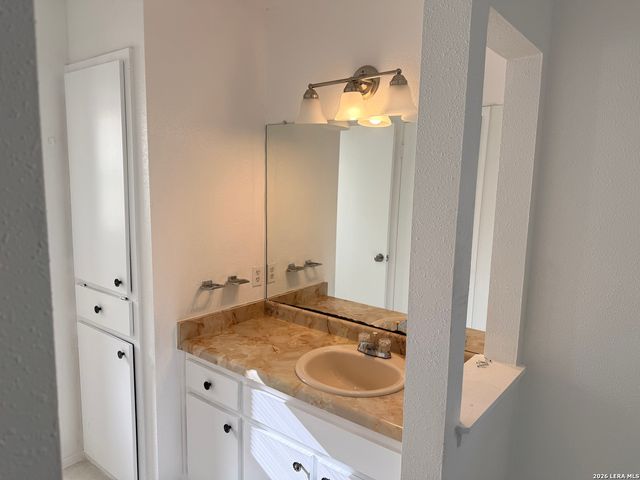 4155 FREESTONE ST, San Antonio, TX 78222