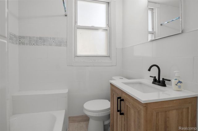 7524 Hartwell Street, Dearborn, MI 48126