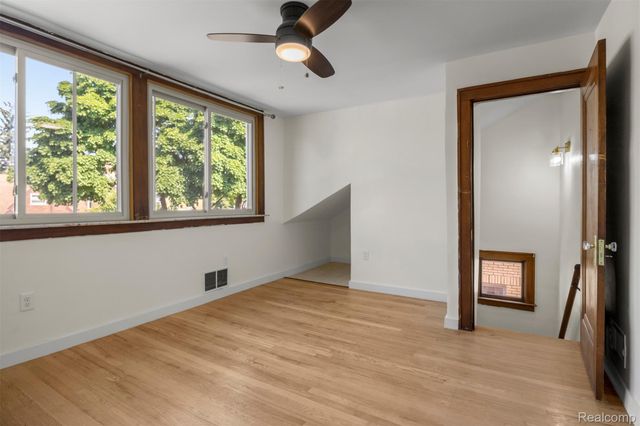 7524 Hartwell Street, Dearborn, MI 48126