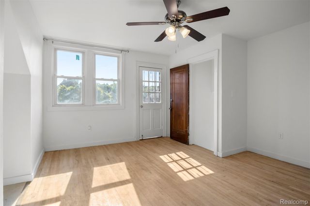 7524 Hartwell Street, Dearborn, MI 48126