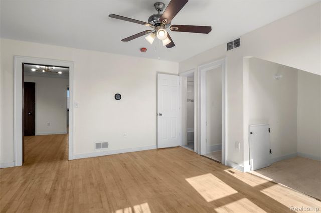 7524 Hartwell Street, Dearborn, MI 48126