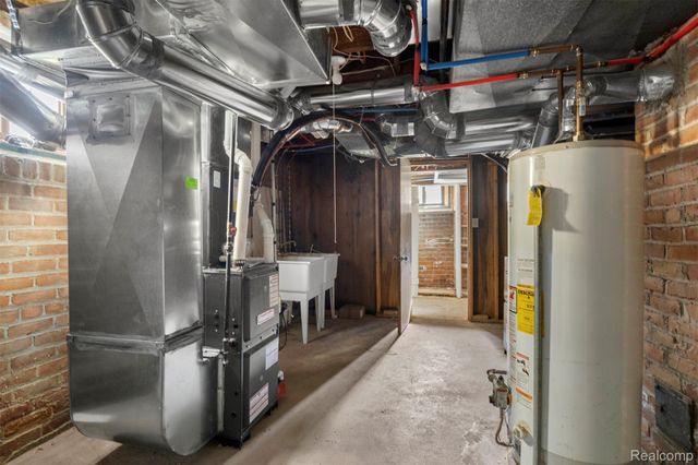 7524 Hartwell Street, Dearborn, MI 48126