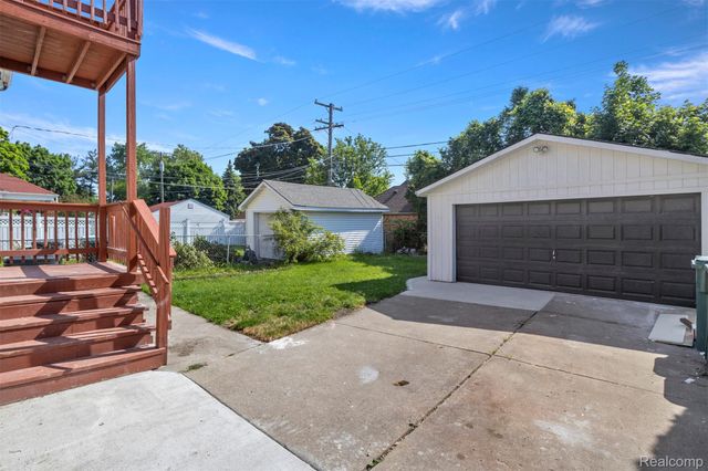 7524 Hartwell Street, Dearborn, MI 48126