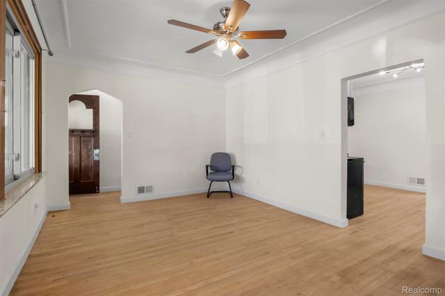 7524 Hartwell Street, Dearborn, MI 48126