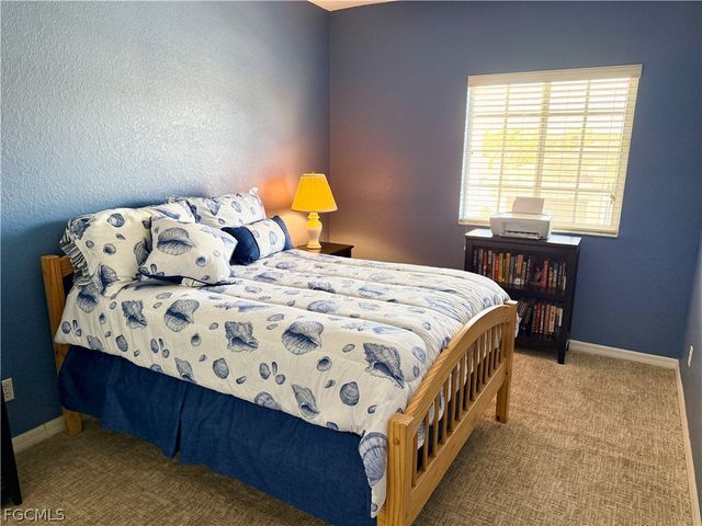 15470 Laguna Hills DR, Fort Myers, FL 33908