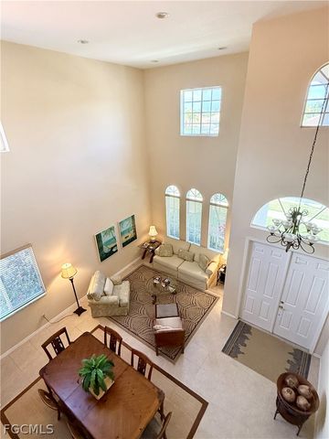 15470 Laguna Hills DR, Fort Myers, FL 33908