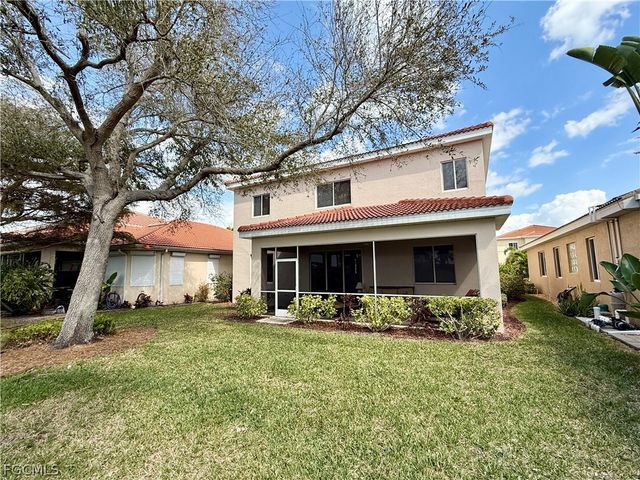 15470 Laguna Hills DR, Fort Myers, FL 33908