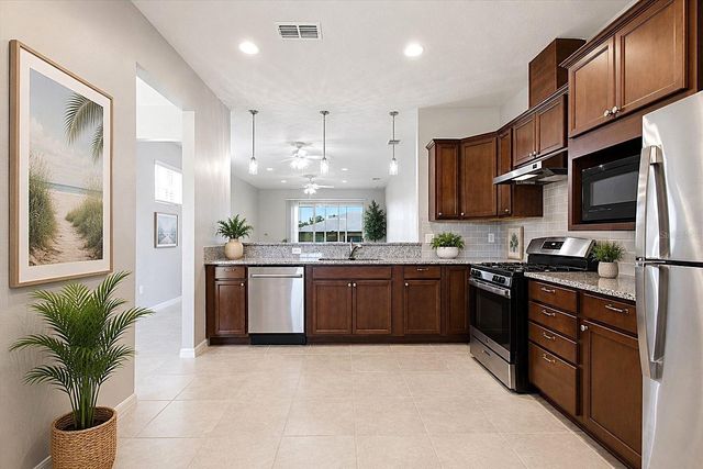 406 TORTOSA COURT, Davenport, FL 33837