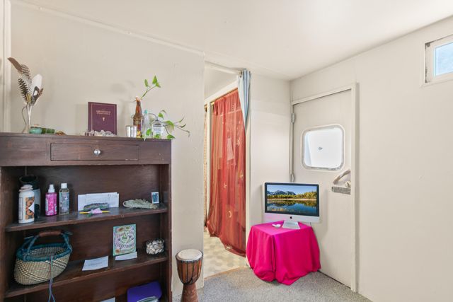 1565 Siskiyou Boulevard SPC 42, Ashland, OR 97520