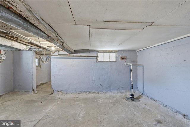 177 WINTERS LN, Catonsville, MD 21228