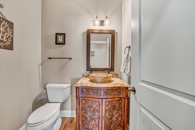 135 Bentgrass DR, Hardy, VA 24101