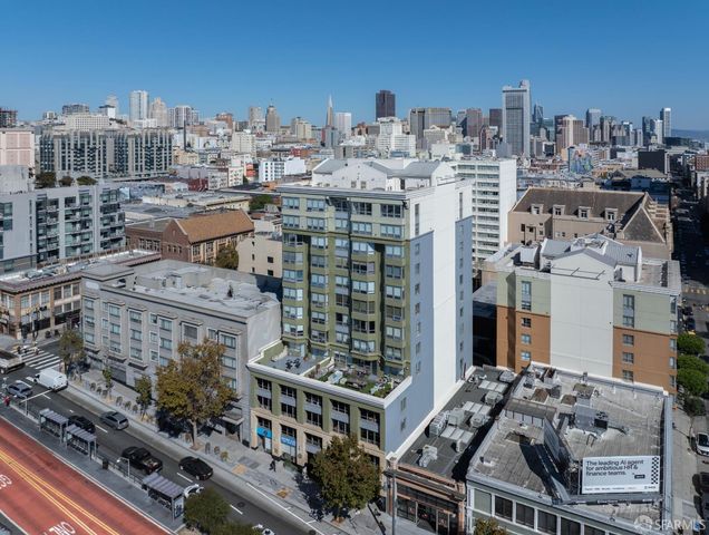 750 Van Ness Avenue 402, San Francisco, CA 94102