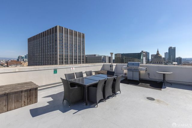 750 Van Ness Avenue 402, San Francisco, CA 94102