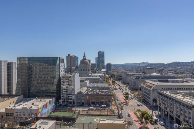 750 Van Ness Avenue 402, San Francisco, CA 94102