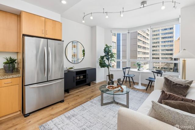 750 Van Ness Avenue 402, San Francisco, CA 94102
