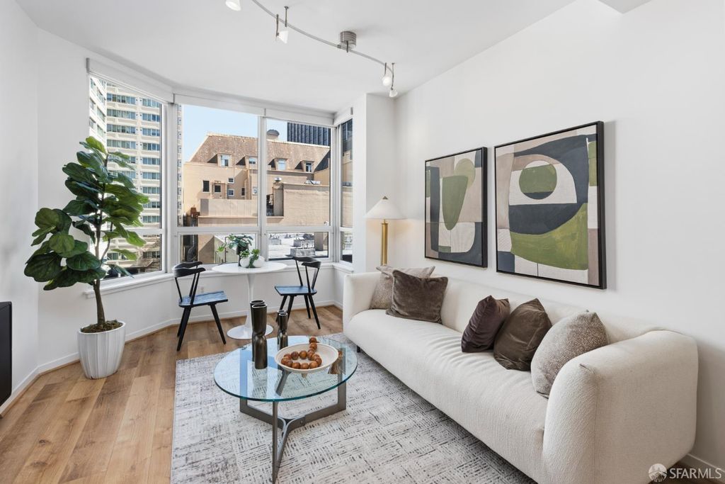 750 Van Ness Avenue 402, San Francisco, CA 94102
