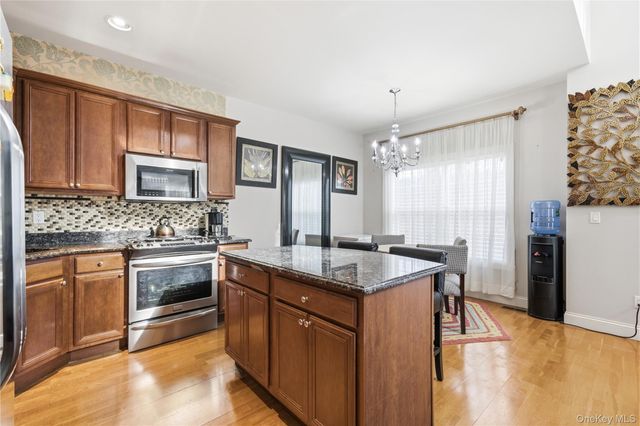 307 Medea Way, Central Islip, NY 11722