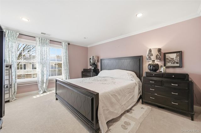 307 Medea Way, Central Islip, NY 11722