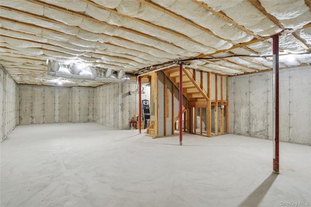 307 Medea Way, Central Islip, NY 11722