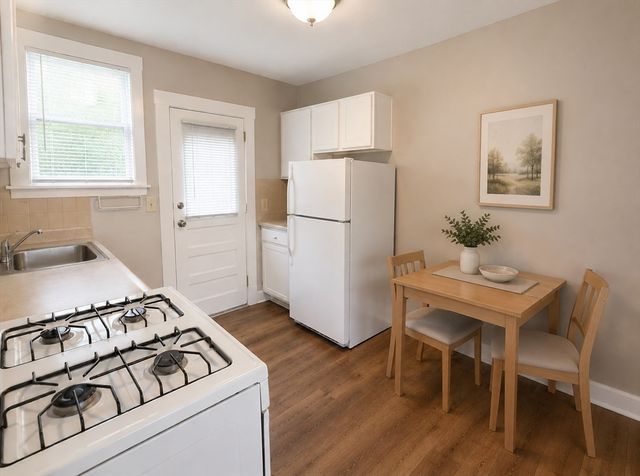 28 Edinboro 1L, Quincy, MA 02169