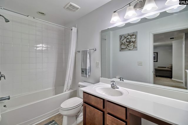 216 Chesterbrook Lane, Lexington, SC 29072